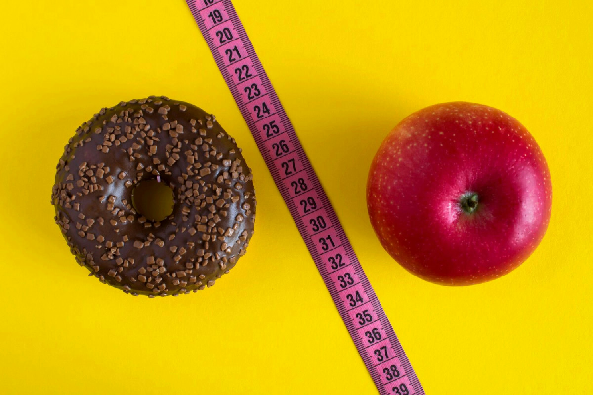 Come pesare gli ingredienti senza bilancia: metodi semplici per dosare con precisione in cucina