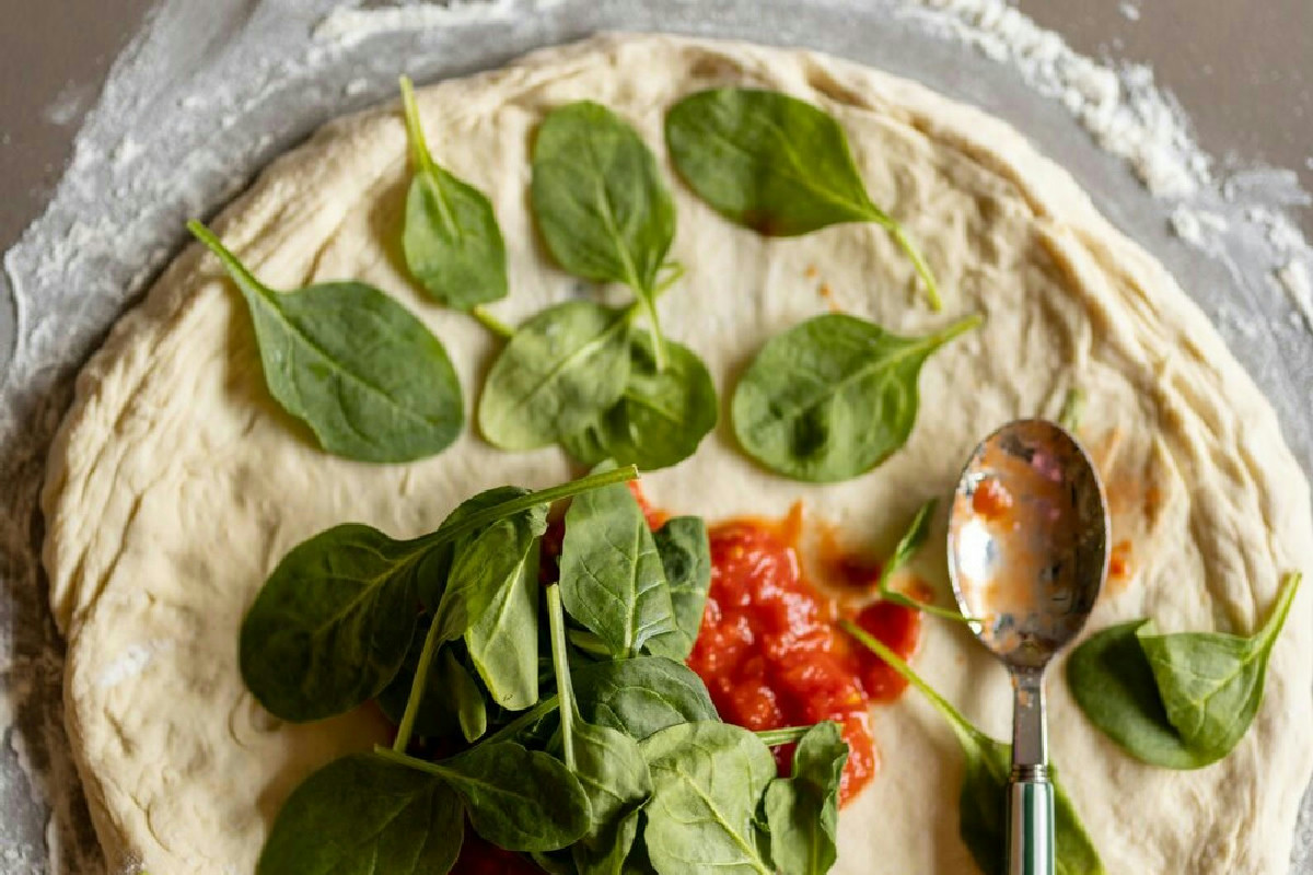 Farina ideale per pizza: la guida completa per scegliere l’ingrediente perfetto in cucina