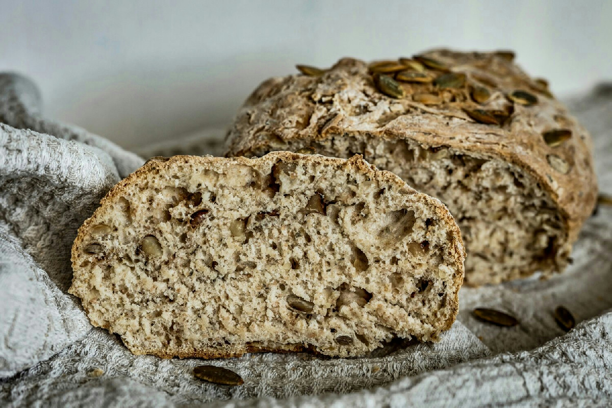 Pane integrale con lievito madre fatto in casa: la ricetta perfetta per un sapore autentico