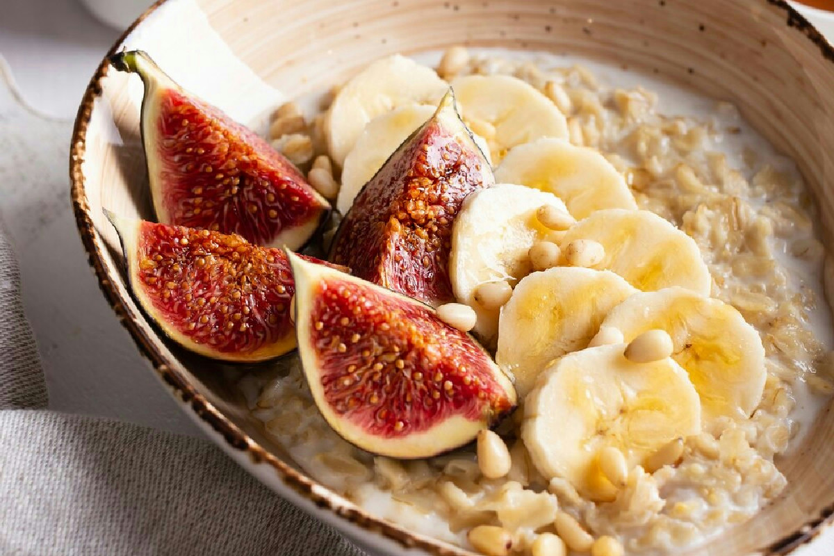 Quando la semplicità incontra il gusto: 5 consigli per preparare un porridge cremoso e nutriente a casa